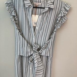 Skies are Blue Tank - New with Tag